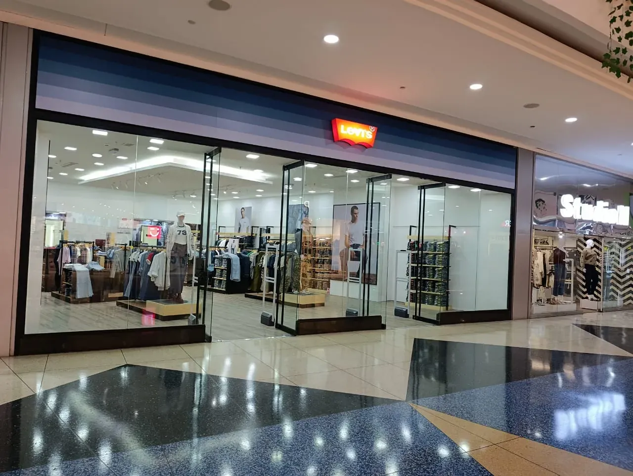Levi's — C.C. Sambil Maracaibo, Maracaibo