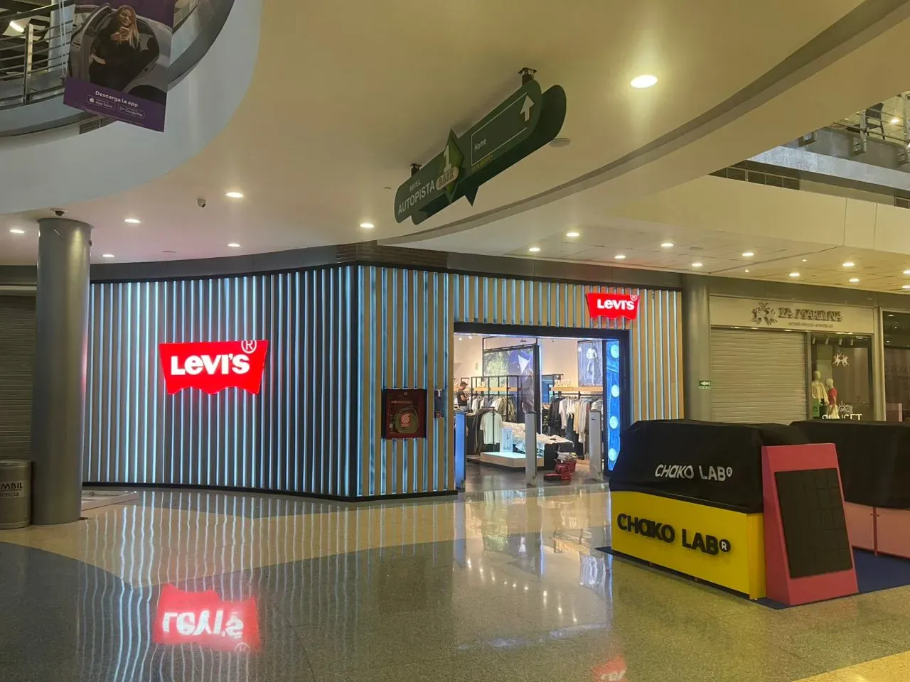 Levi's — C.C. Sambil Valencia, Valencia